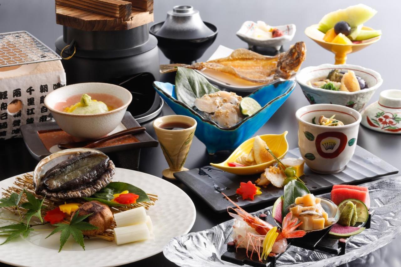 Yamanaka Onsen Hanatsubaki كجا المظهر الخارجي الصورة