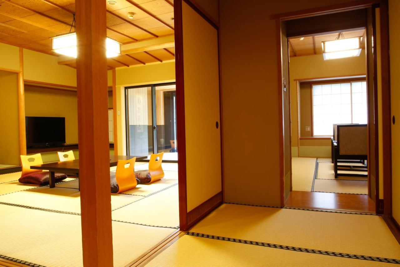 Yamanaka Onsen Hanatsubaki كجا المظهر الخارجي الصورة