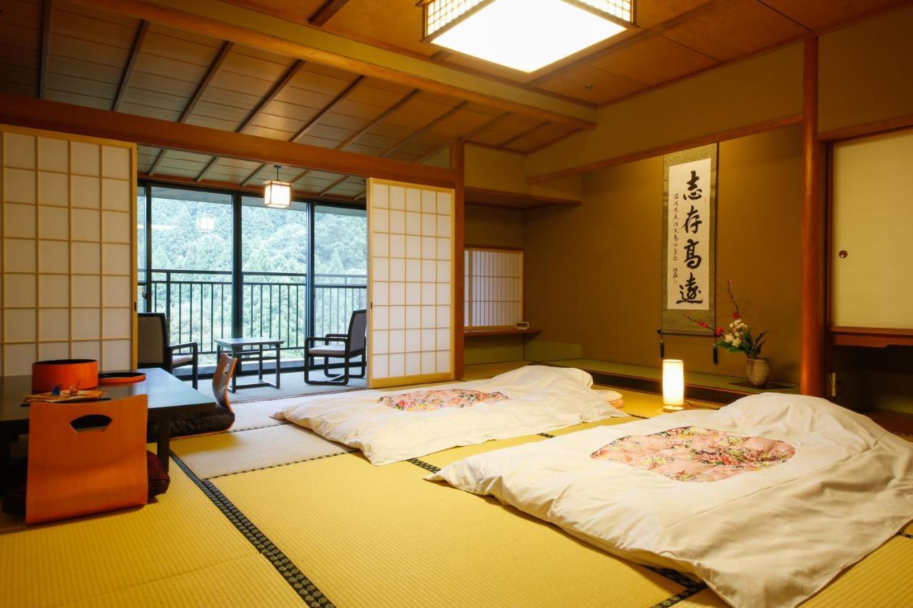 Yamanaka Onsen Hanatsubaki كجا المظهر الخارجي الصورة